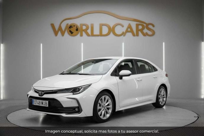 TOYOTA COROLLA sedán 1.5 active
