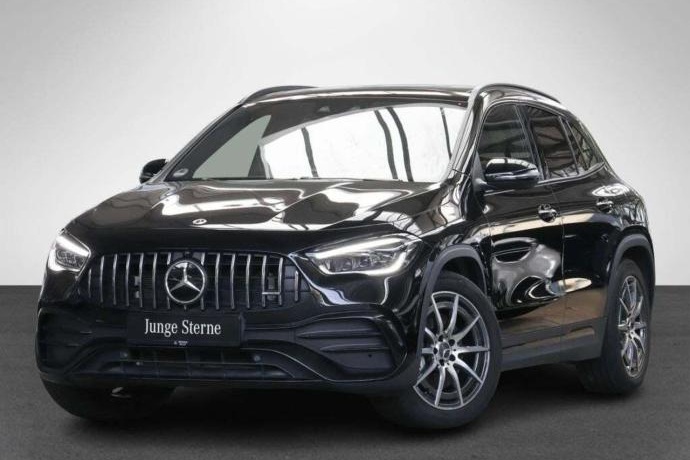 MERCEDES-BENZ GLA 35 AMG 4Matic 8G-DCT