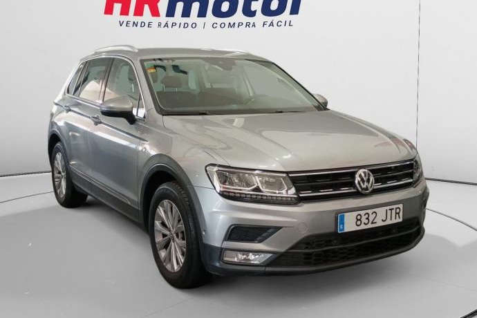 VOLKSWAGEN TIGUAN Advance BMT