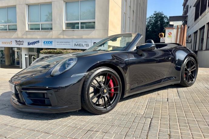 PORSCHE 911 Carrera GTS Cabrio
