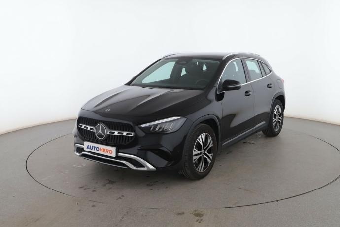 MERCEDES-BENZ GLA 200 d Progressive