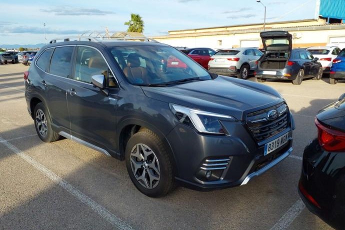 SUBARU FORESTER 2.0i Hybrid CVT Executive Plus