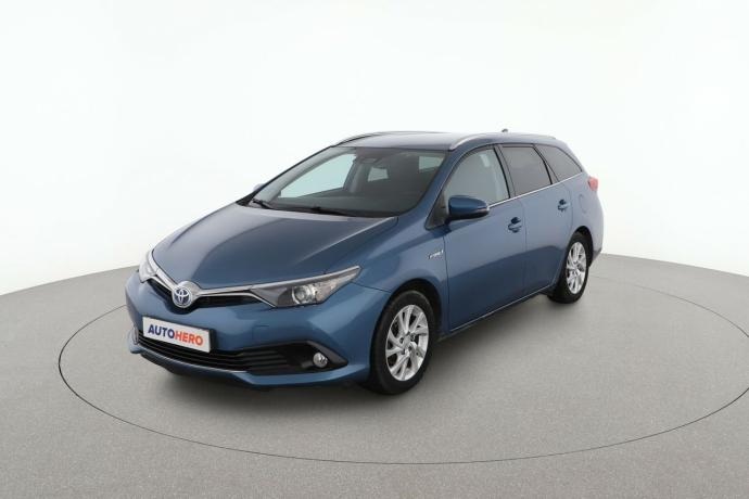TOYOTA AURIS 1.8 Hybrid Active Touring Sports