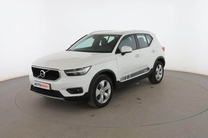 VOLVO XC40 1.5 Momentum 2WD