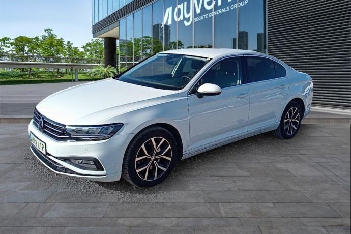 VOLKSWAGEN PASSAT Executive 2.0 TDI 110kW (150CV) DSG