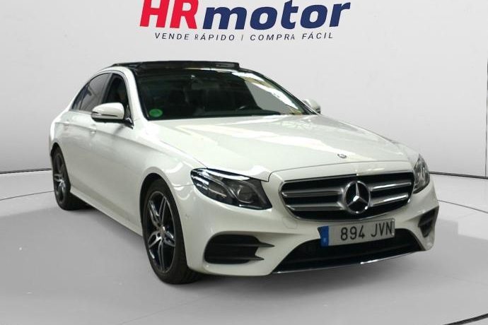MERCEDES-BENZ E 220D AMG LINE