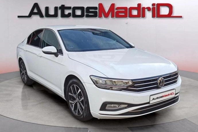 VOLKSWAGEN PASSAT 1.6 TDI 88kW (120CV) DSG