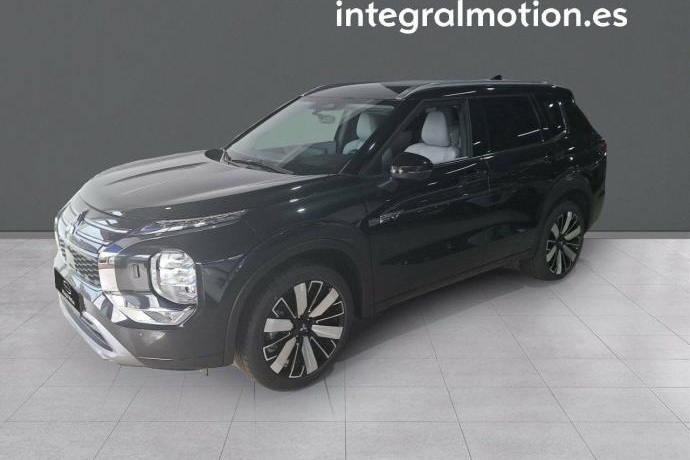 MITSUBISHI OUTLANDER PHEV Kaiteki+ 4WD