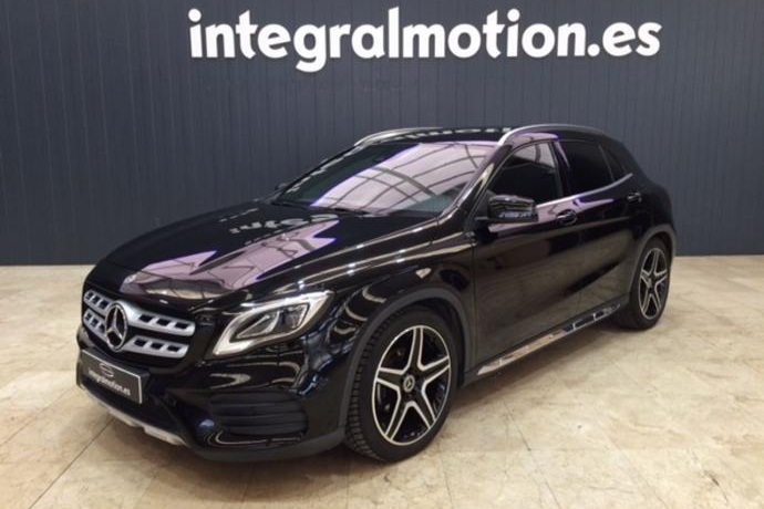MERCEDES-BENZ GLA GLA 200 d