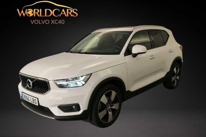 VOLVO XC40 1.5 T3 Momentum