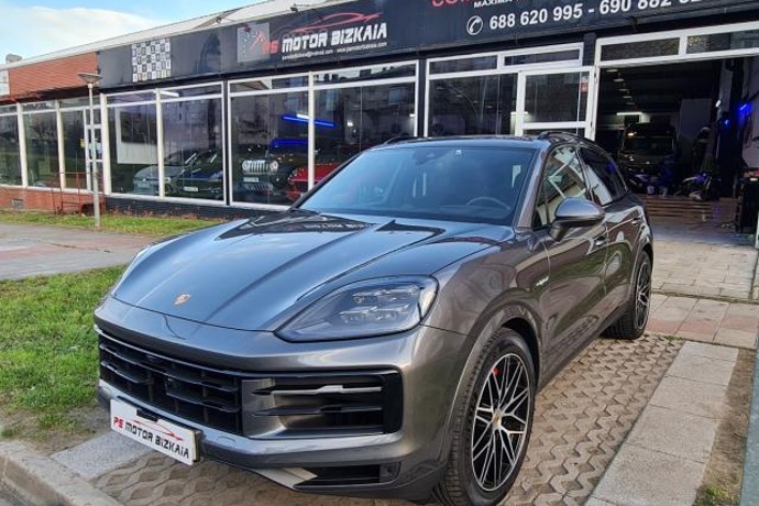 PORSCHE CAYENNE S e-hybrid