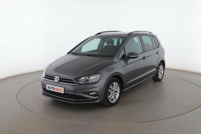 VOLKSWAGEN GOLF 1.0 TSI Advance