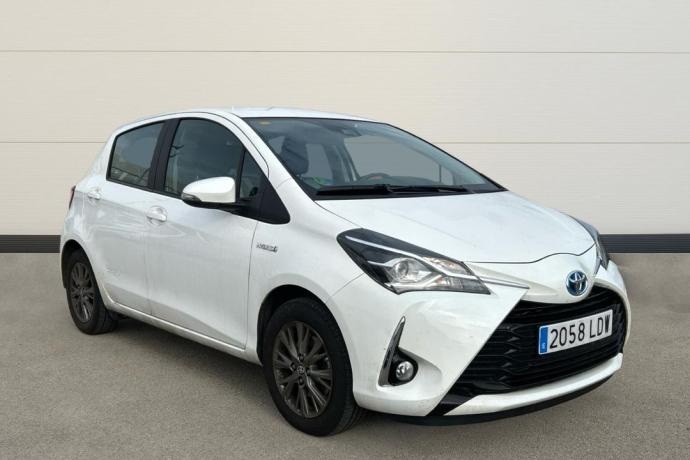 TOYOTA YARIS 1.5 VVT-I HYBRID ACTIVE AUTO 100 5P