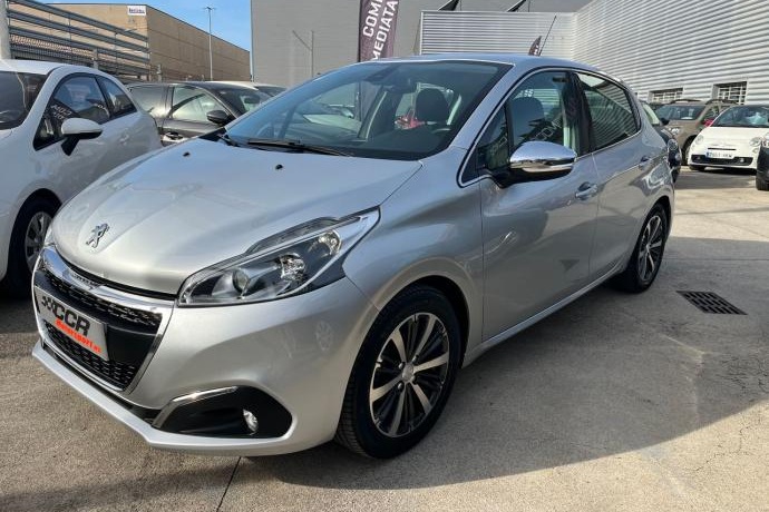 PEUGEOT 208 1.2  ALLURE 5P