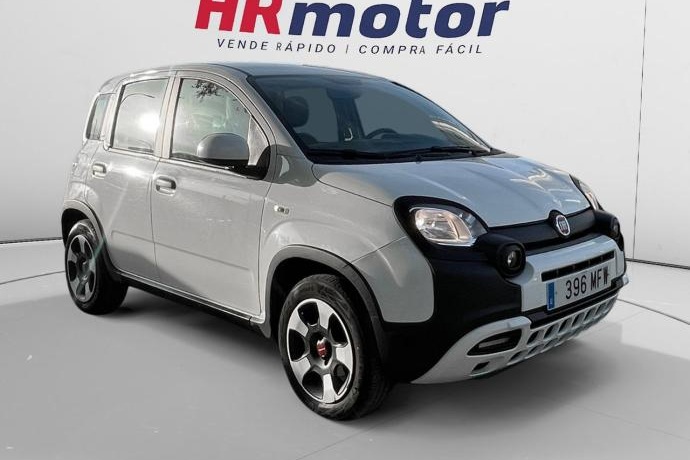 FIAT PANDA 1.0 Mild Hybrid City Cross 4x2