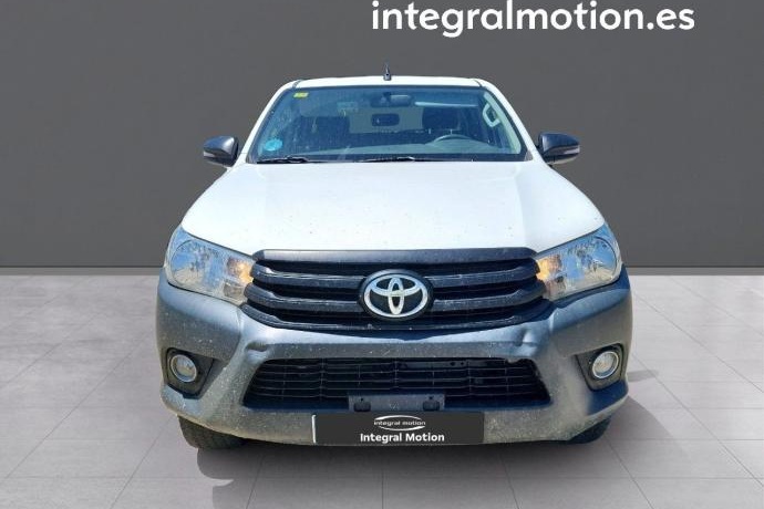 TOYOTA HILUX 2.4 d-4d CABINA DOBLE GX
