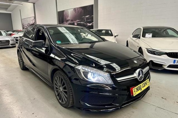 MERCEDES-BENZ A A 220 d Automatic 4Matic Sport