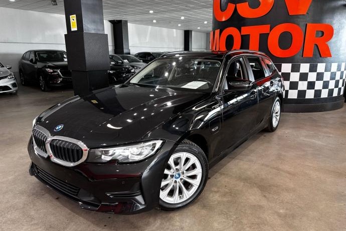 BMW SERIE 3 320e