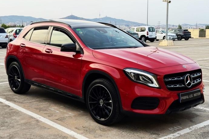 MERCEDES-BENZ GLA 220d PACK AMG, PACK NIGHT, NAVEGADOR, CAMARA...