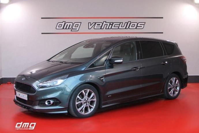 FORD S-MAX 2.0 TDCi STLine PowerShift AWD