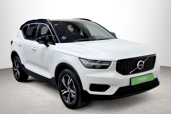 VOLVO XC40 2.0 B3 G R-Design Auto