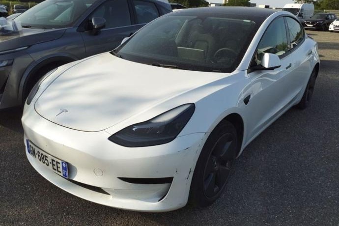 TESLA MODEL 3 RWD