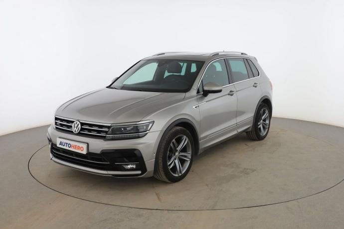 VOLKSWAGEN TIGUAN 2.0 TDI Sport 4Motion BlueMotion