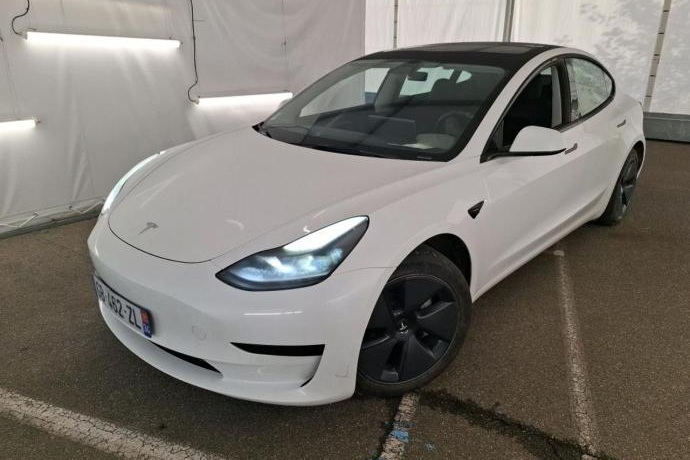 TESLA MODEL 3 Estandar Plus RWD