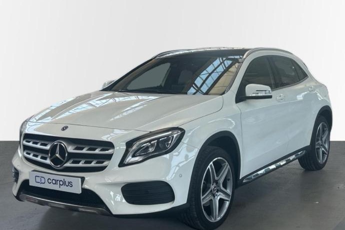 MERCEDES-BENZ GLA 200