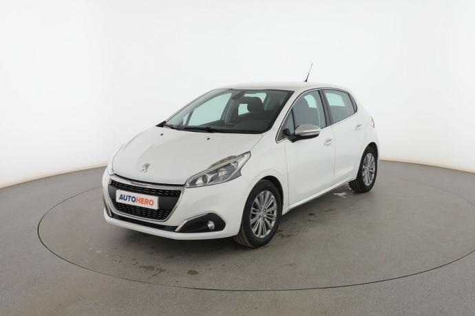 PEUGEOT 208 1.2 PURETECH ALLURE