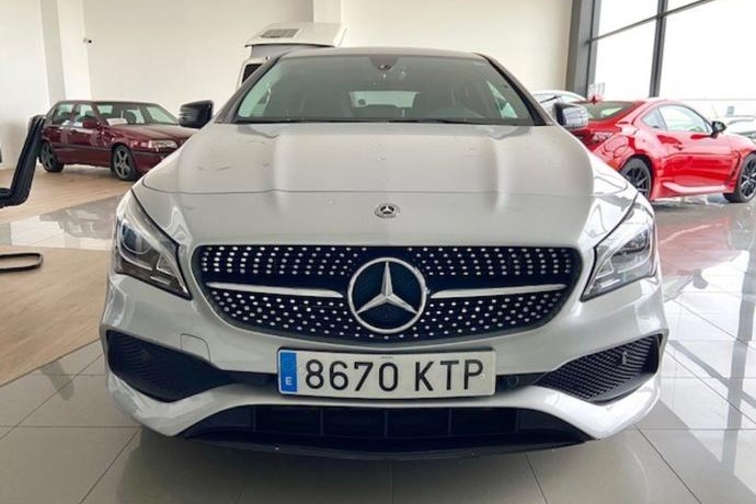 MERCEDES-BENZ CLA 200 d Shooting Brake
