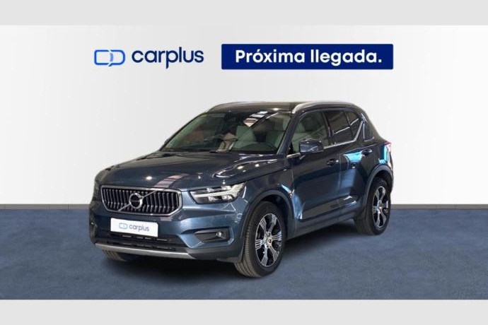 VOLVO XC40 2.0 D3 Momentum