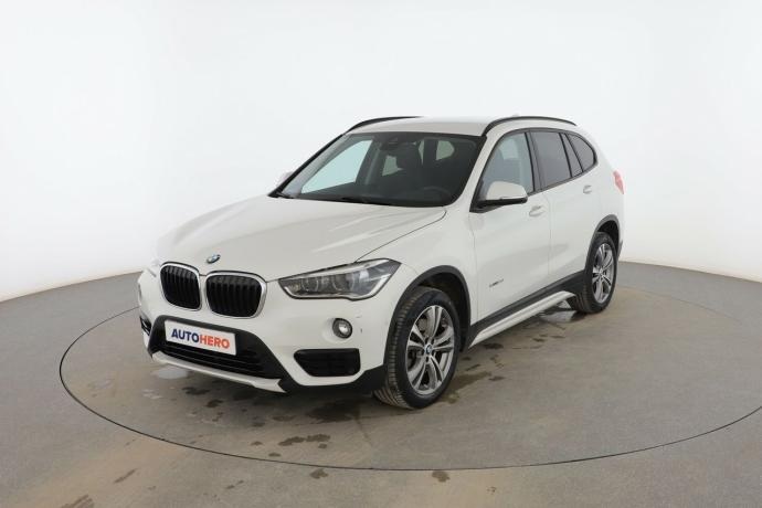 BMW X1 20i Sport Line