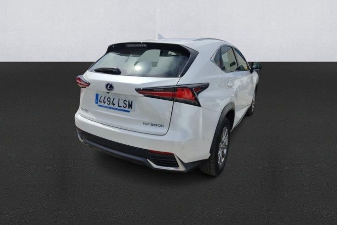 LEXUS NX 2.5 300h Business Navigation 2WD