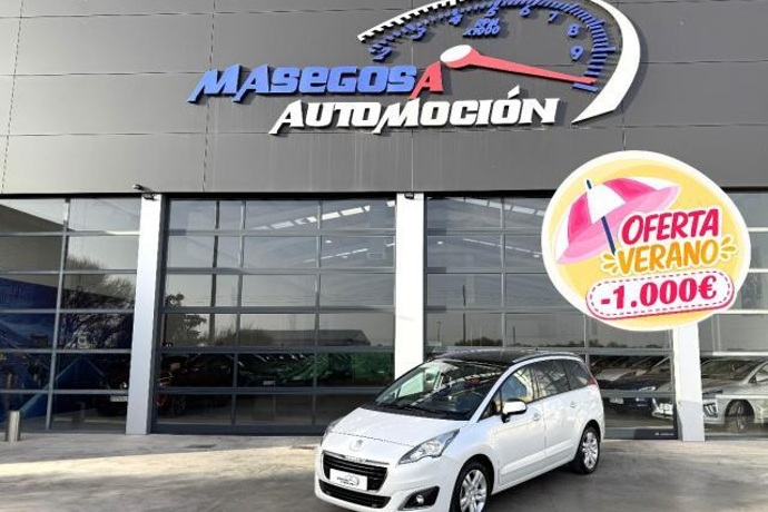 PEUGEOT 5008 1.6 BlueHDI 120cv ALLURE