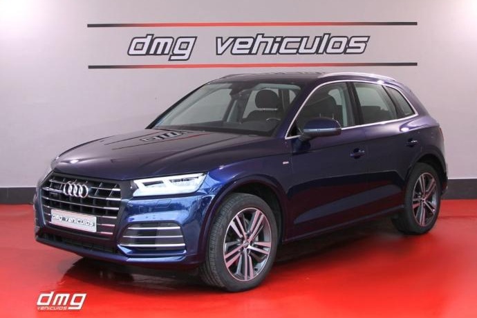 AUDI Q5 Competition 55 TFSI e Quattro S Tronic 367 Cv