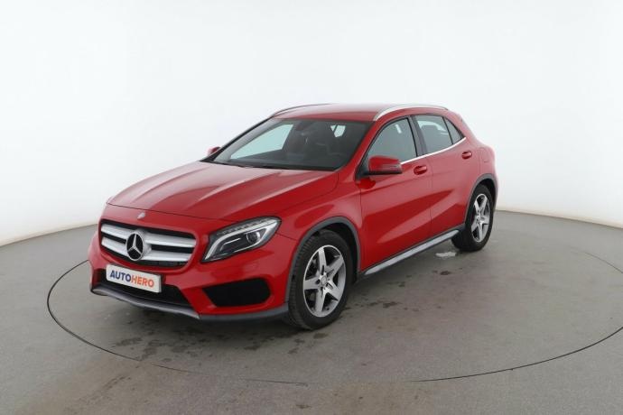 MERCEDES-BENZ GLA GLA 200 d AMG Line