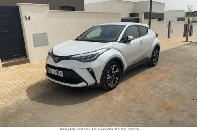 TOYOTA C-HR 2.0 180H Advance