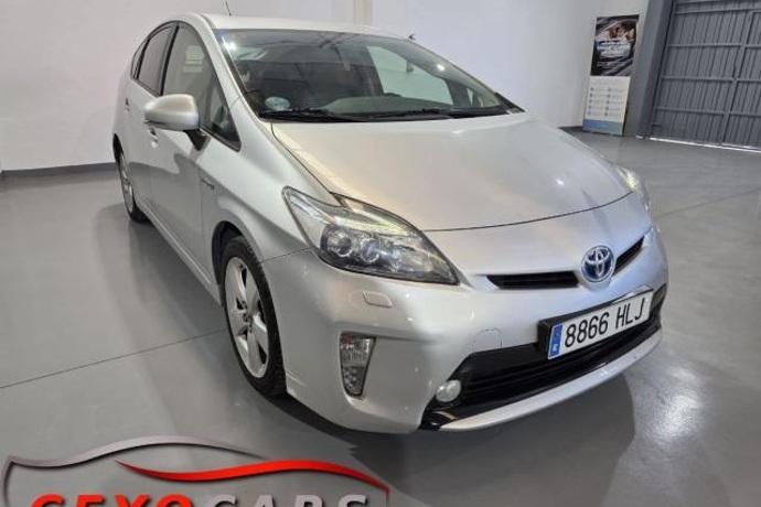TOYOTA PRIUS 1.8 HSD ADVANCE