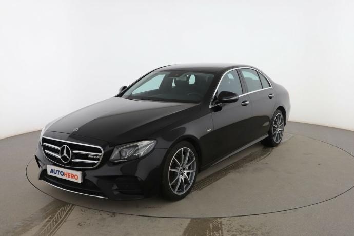 MERCEDES-BENZ E 200 d AMG Line