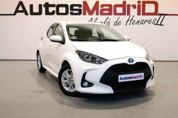 TOYOTA YARIS 1.5 120H Active Tech