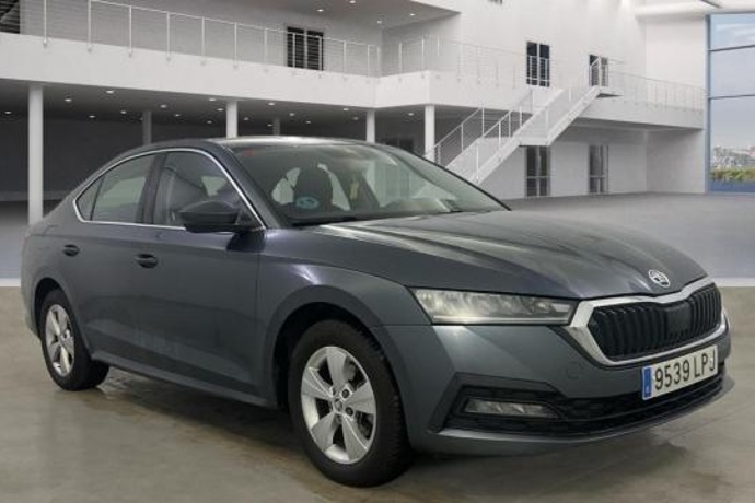 SKODA OCTAVIA Ambition 2.0 TDI 110 kW (150 CV) DSG