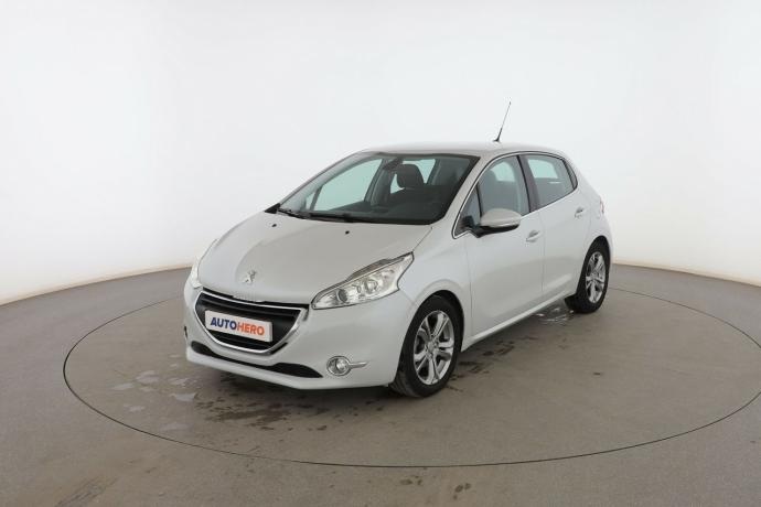 PEUGEOT 208 1.6 HDi Allure