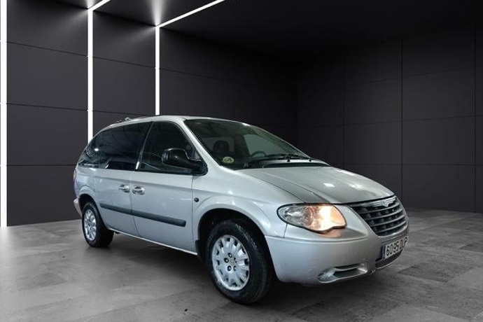 CHRYSLER VOYAGER 2.4 SE 108 kW (147 CV)