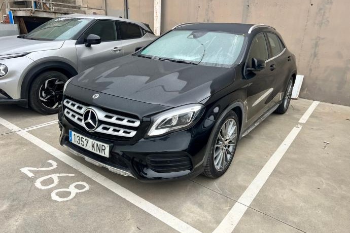 MERCEDES-BENZ GLA GLA 200