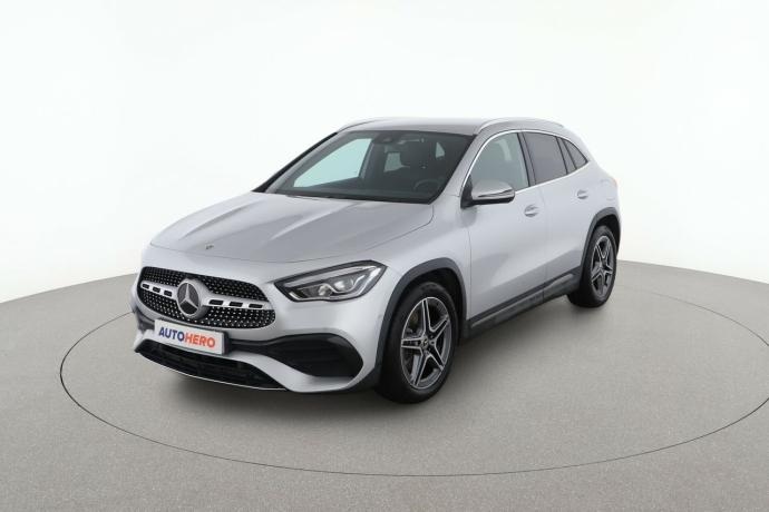 MERCEDES-BENZ GLA 200 D AMG LINE