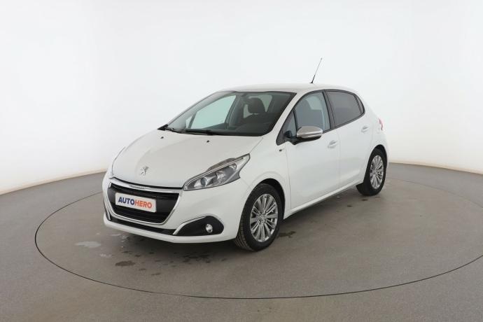 PEUGEOT 208 1.2 E-VTI STYLE