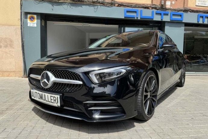 MERCEDES-BENZ A 220 Sedán 4Matic 7G-DCT