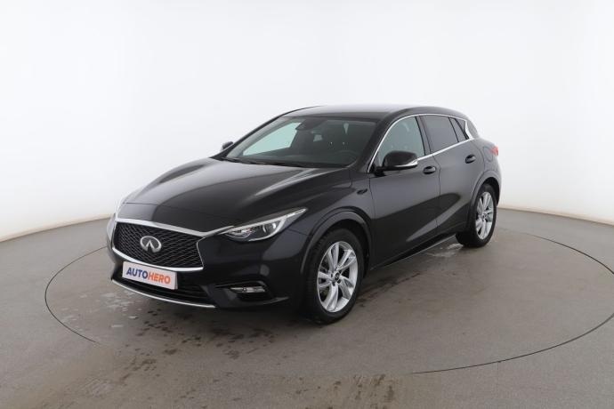 INFINITI Q 30 1,6 Premium Tech