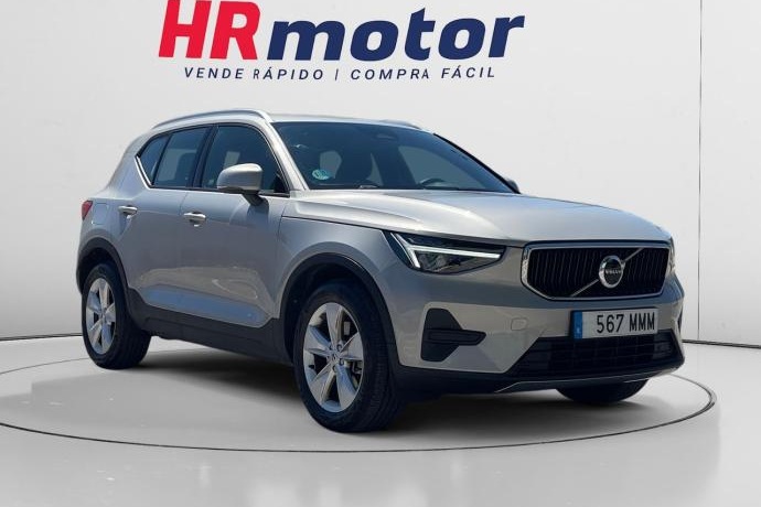 VOLVO XC40 B3 2WD Core